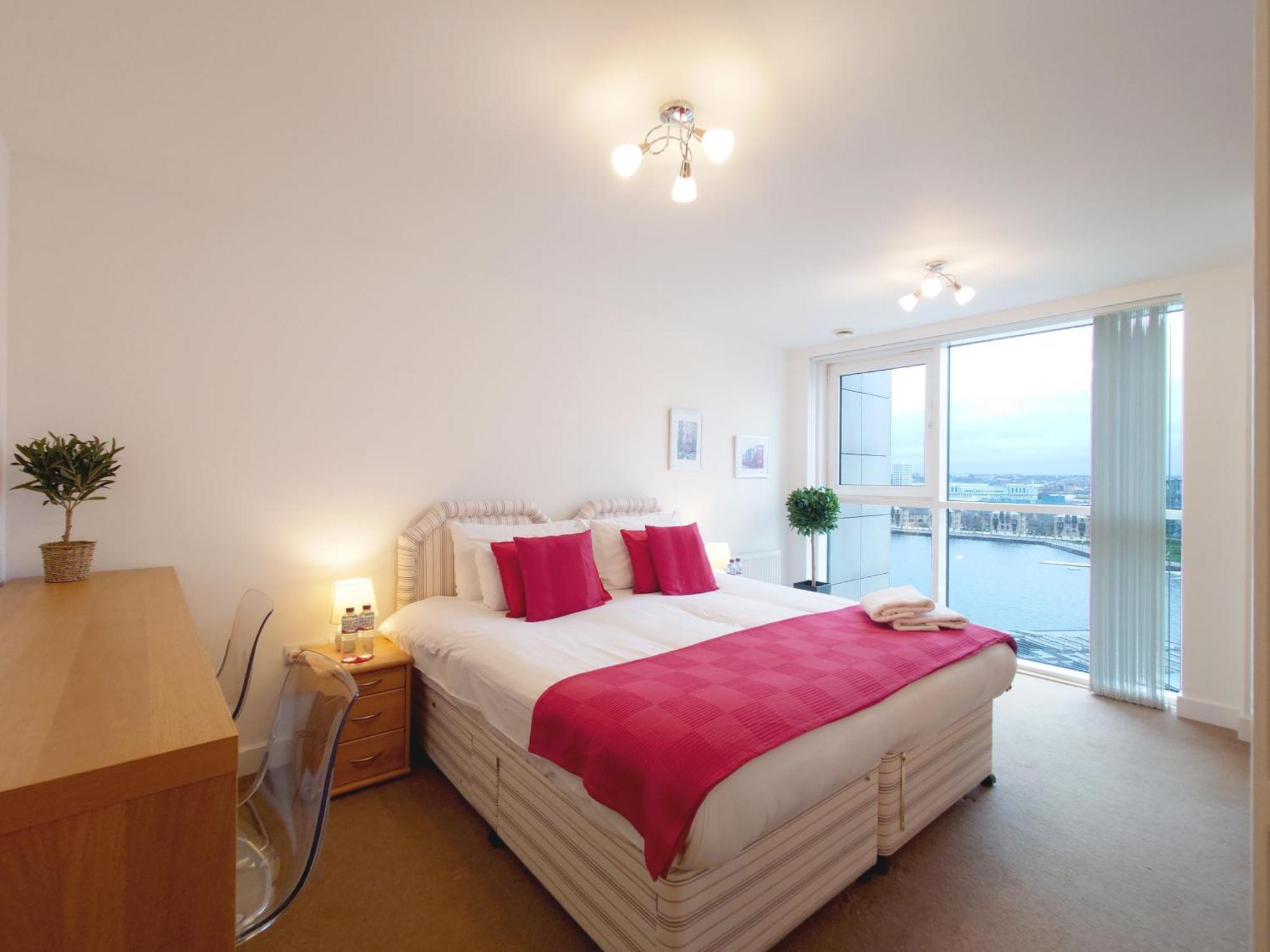London Excel Stays - Three Bed Serviced Apartment Eksteriør bilde